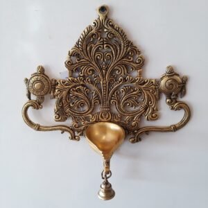 Brass Sangu Chakkaram Wall Mount