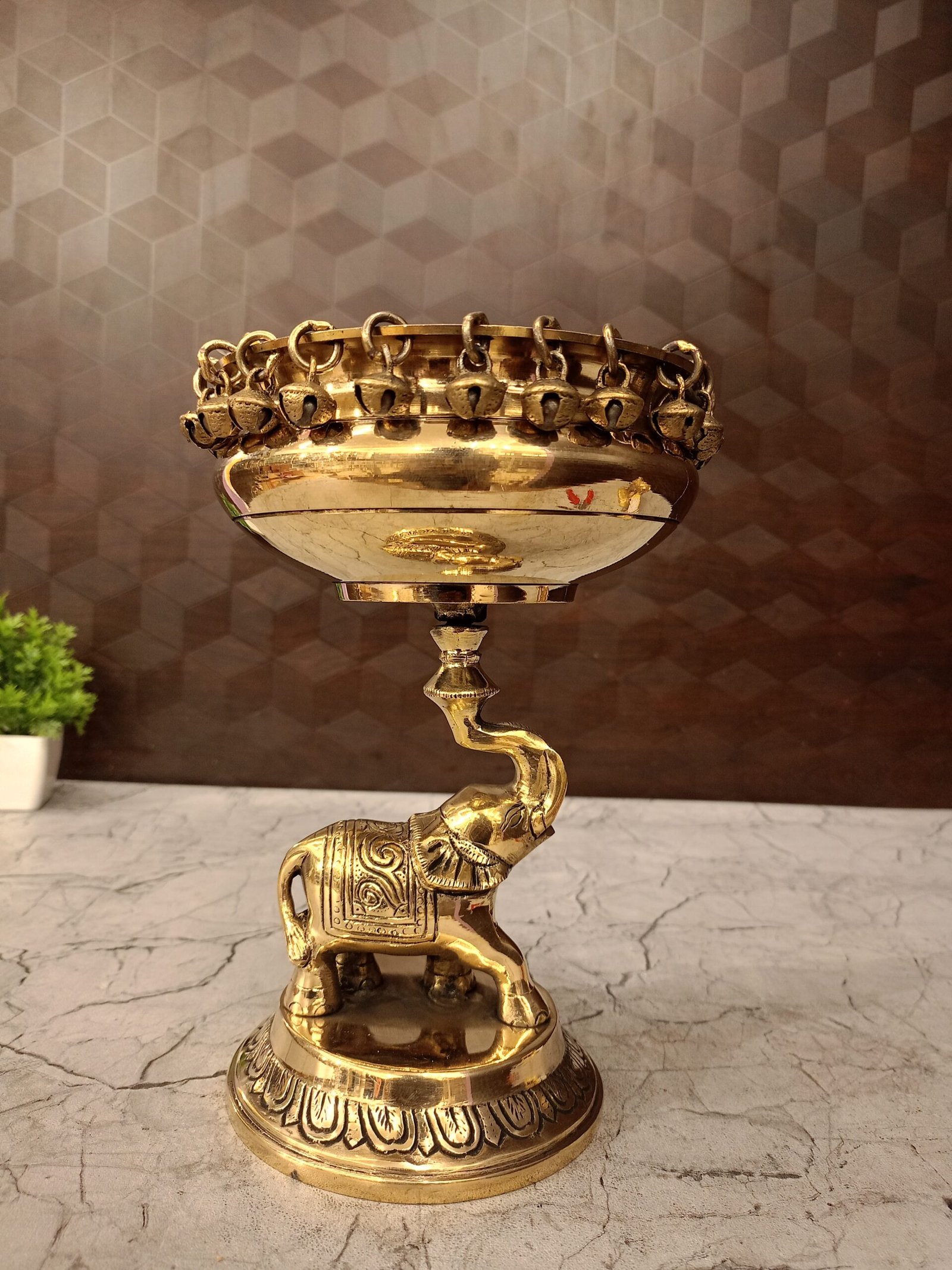 Brass Elephant Uruli- 9" 1 Brass elephant uruli