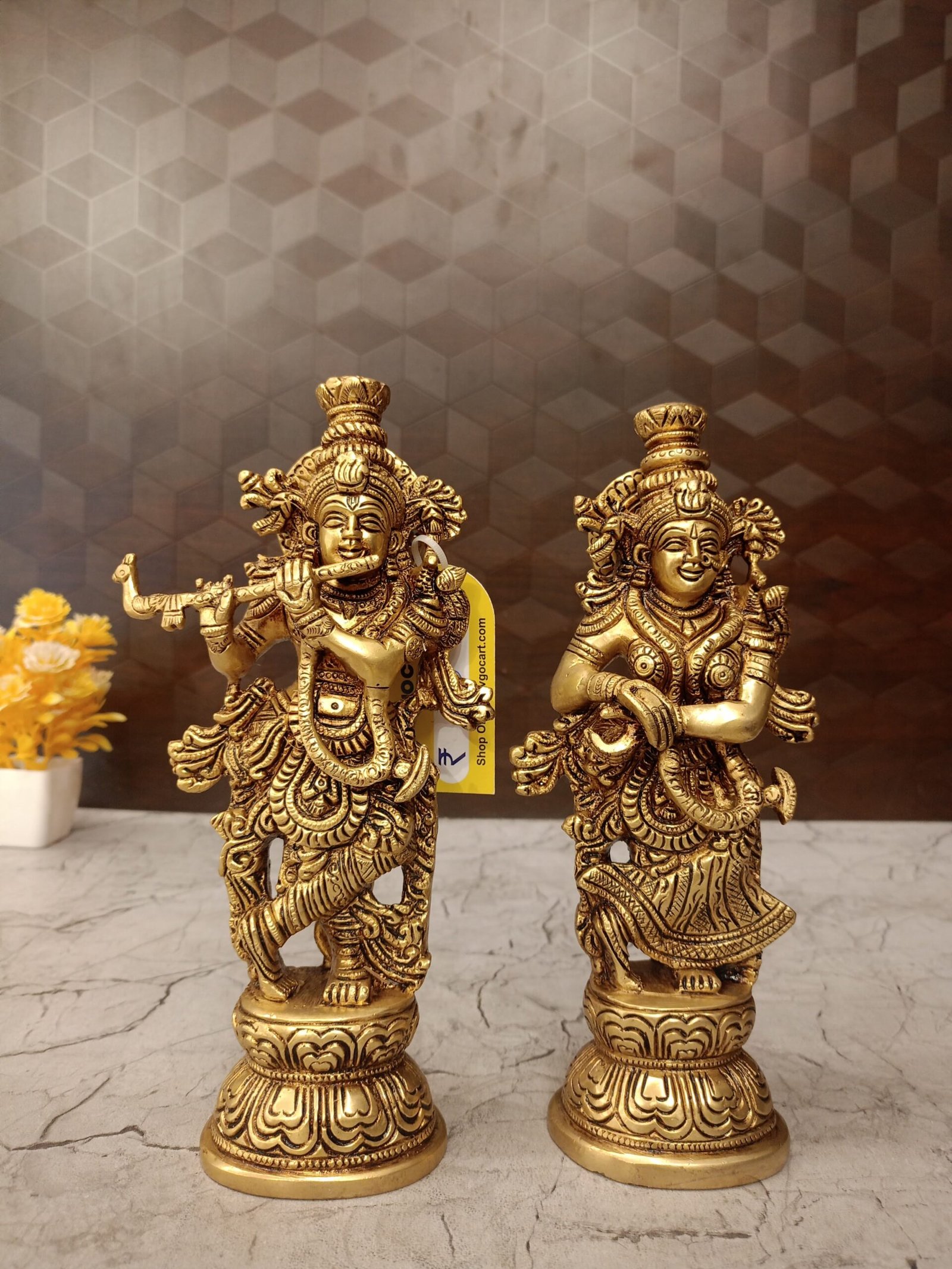 oplus_32 Brass RadhaKrishna Pair Idol - 9'' - Image 1
