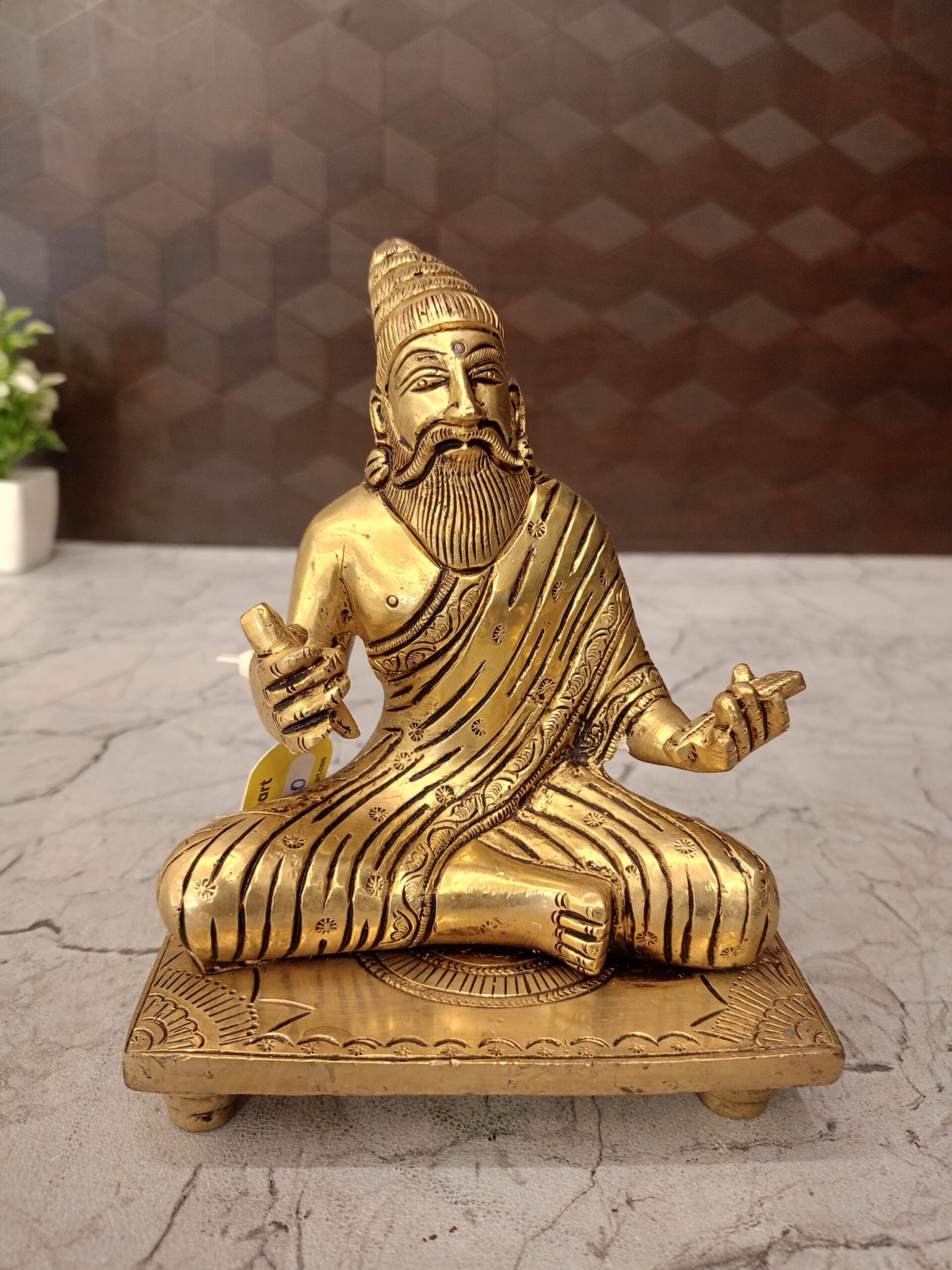 oplus_32 Brass Thiruvalluvar Statue | Valluvar Pure Brass Idol 6'' - Image 1