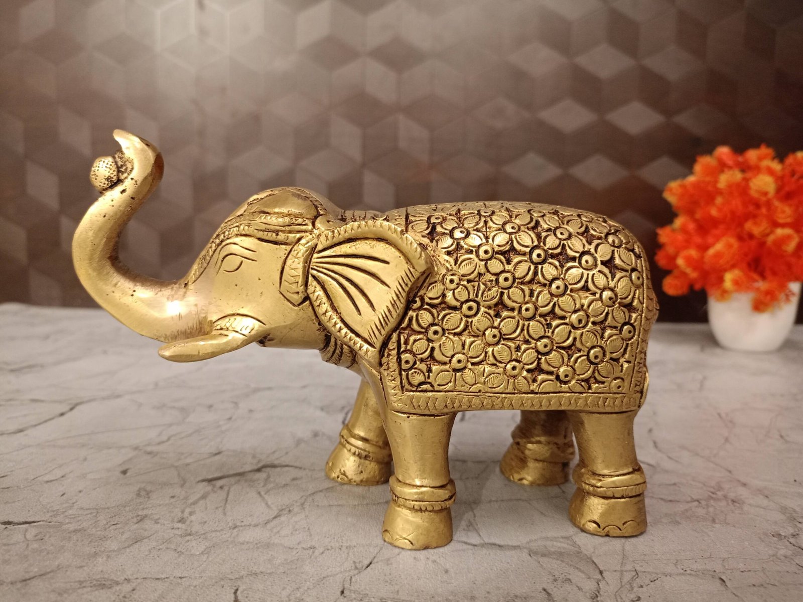 oplus_0 Buy Brass Elephant With Flower Design 4.5" - Image 1