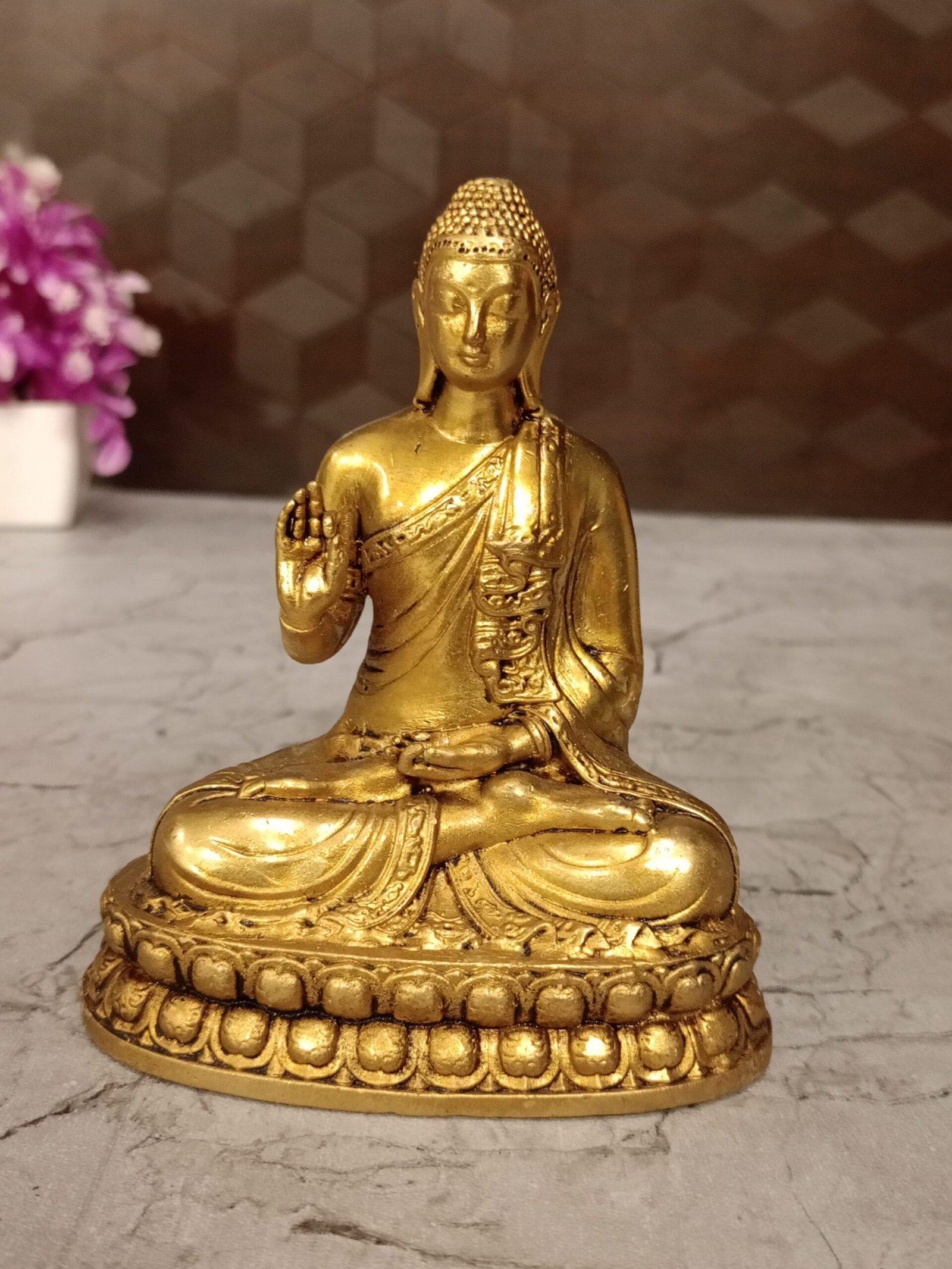oplus_32 Buy Brass Fine Art Buddha Statue 4.5" - Image 1