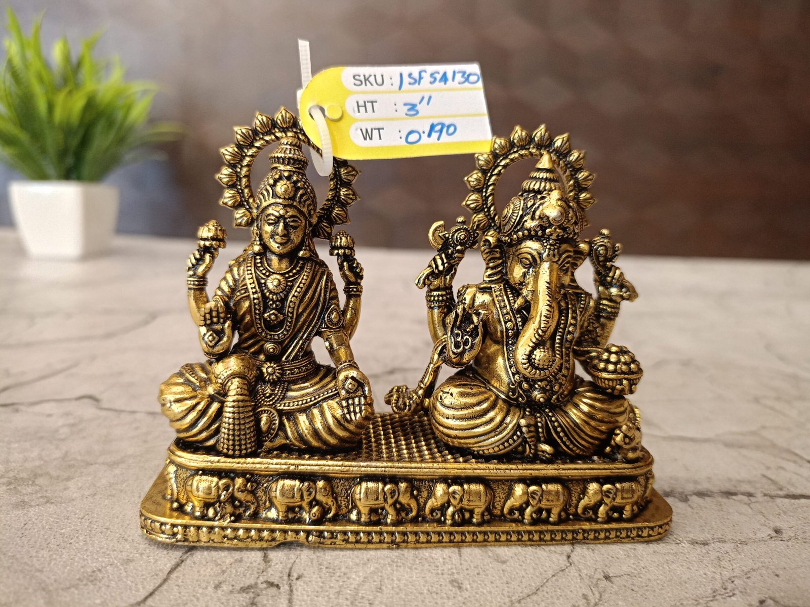 oplus_0 Brass Fine Art Lakshmi Ganesha On Rectangle Base With Elephant Design 3" - Image 1