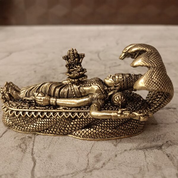 Brass Fine Art Padmanathar Idol