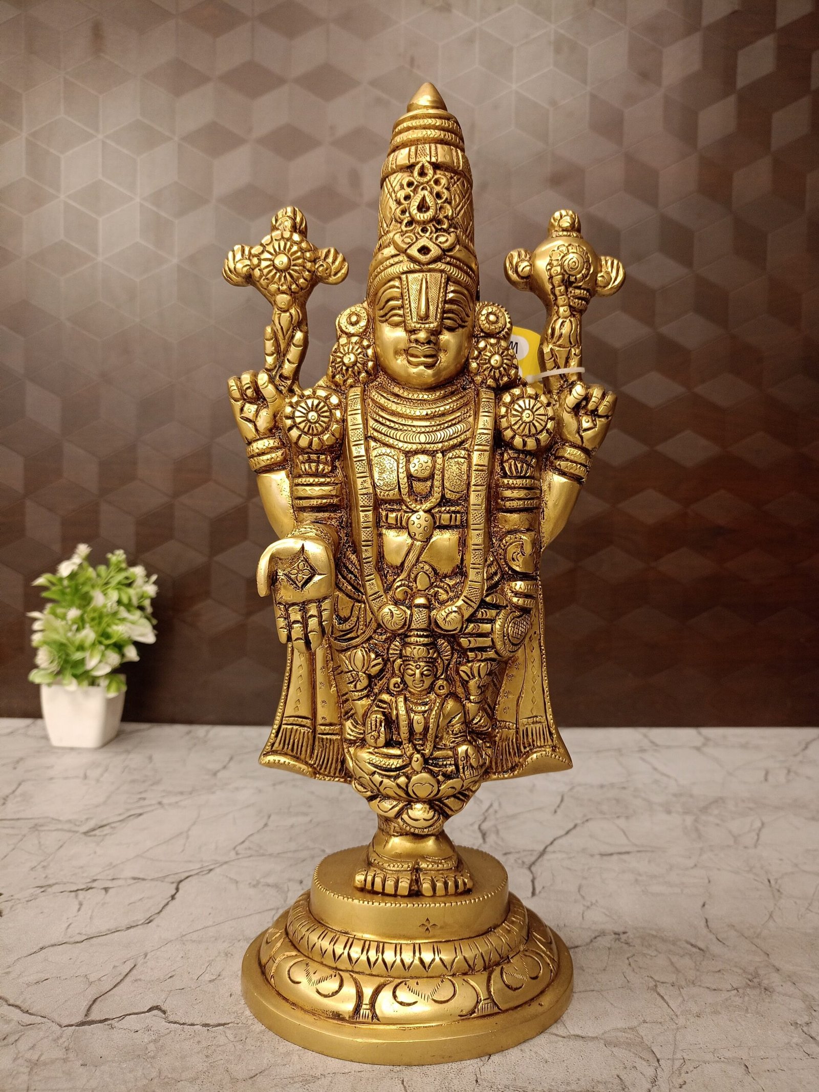 oplus_32 Brass Perumal With Lakshmi Statue 15" - Image 1