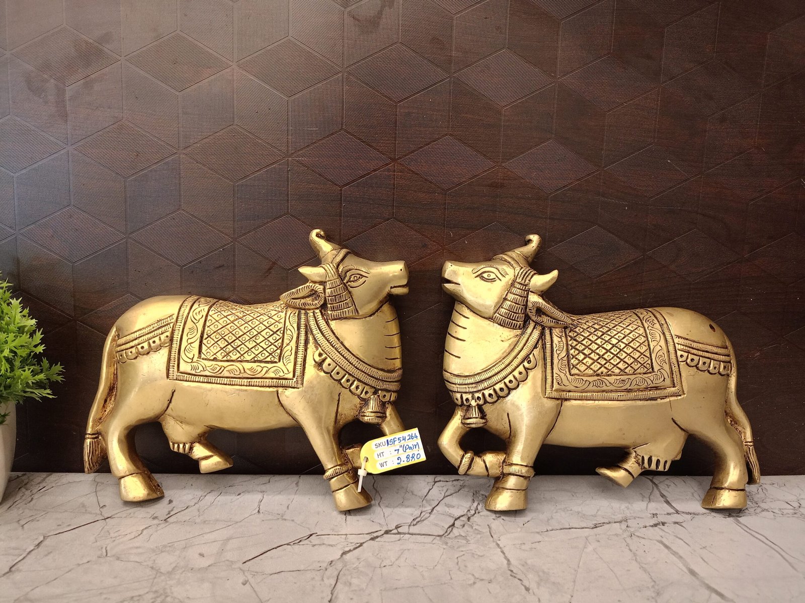 Brass Cow Wall Mount 7" 1 Brass Cow Wall Mount